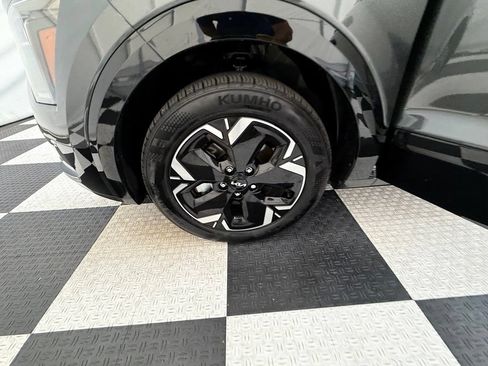 Used 2025 Kia Niro Wind FWD image 10