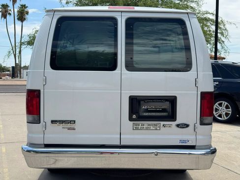 Used 2012 Ford E-350 and Econoline 350 XLT RWD image 7
