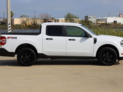 Used 2025 Ford Maverick XLT w/ XLT Luxury Package image 4