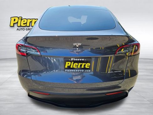 Used 2023 Tesla Model Y Long Range AWD/4WD image 4