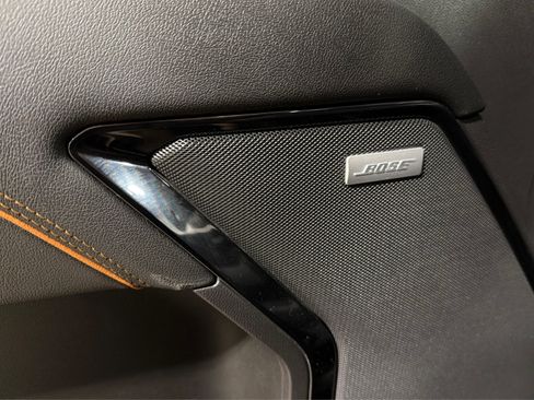 Used 2023 GMC Sierra 1500 AT4 w/ AT4 Preferred Package image 17