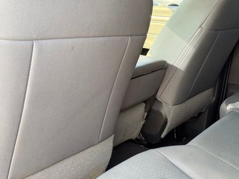 Used 2018 RAM 1500 Classic SLT RWD image 27