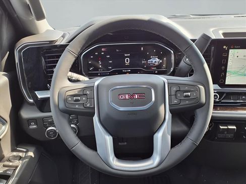 New 2025 GMC Sierra 1500 Elevation image 7