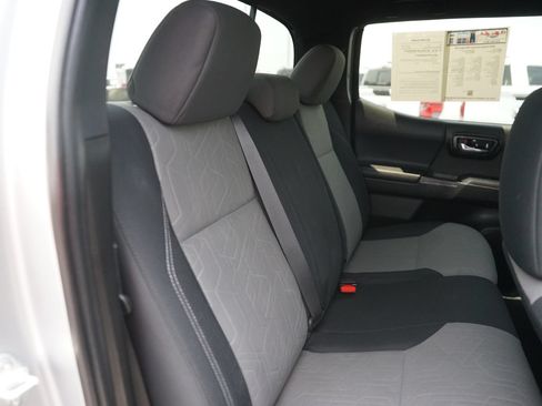 Used 2023 Toyota Tacoma TRD Sport AWD/4WD image 16