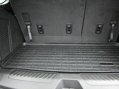 Used 2024 Chevrolet Tahoe LT image 20