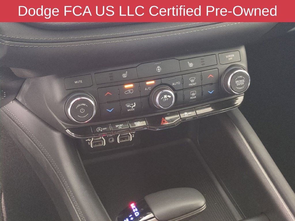 Certified 2024 Dodge Durango SXT w/ 3rd Row Seating Group RWD image 27