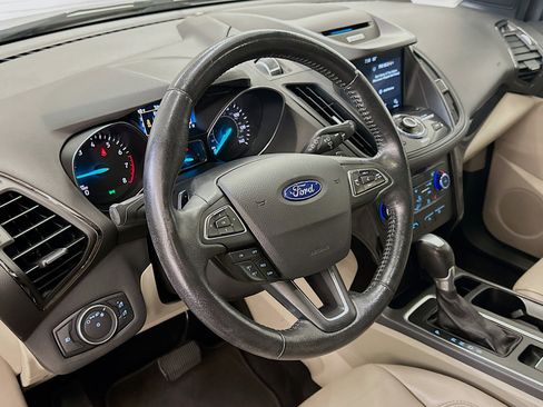Used 2017 Ford Escape Titanium AWD/4WD image 18