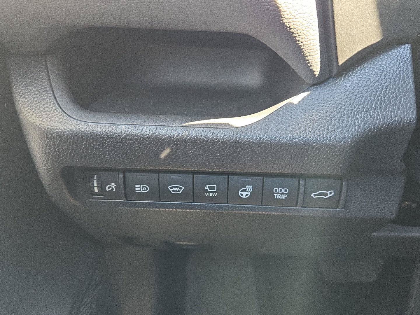 Used 2023 Toyota RAV4 XSE AWD/4WD image 21