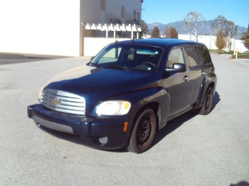 Used 2007 Chevrolet HHR LS image 10