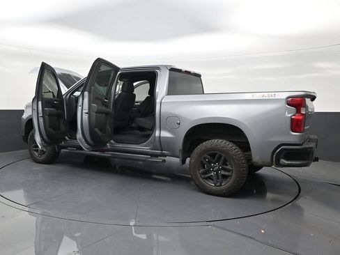 Used 2024 Chevrolet Silverado 1500 Custom Trail Boss AWD/4WD image 31