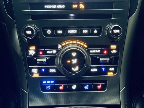 Used 2019 Lincoln MKZ Reserve w/ Luxury Package FWD image 30