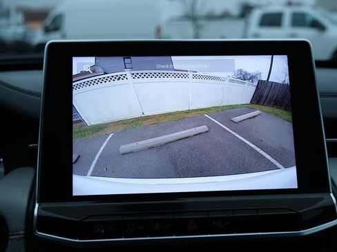 Used 2024 Jeep Compass Limited image 20