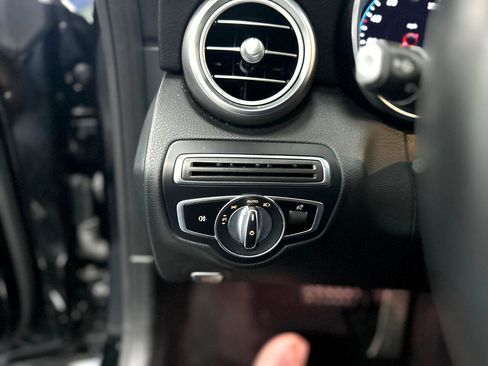 Used 2020 Mercedes-Benz C 300 4MATIC Cabriolet image 18