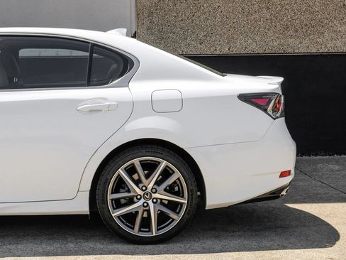 Used 2018 Lexus GS 350 F Sport RWD image 13