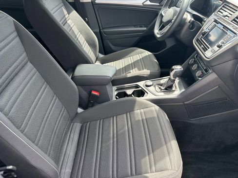 Used 2023 Volkswagen Tiguan S image 4