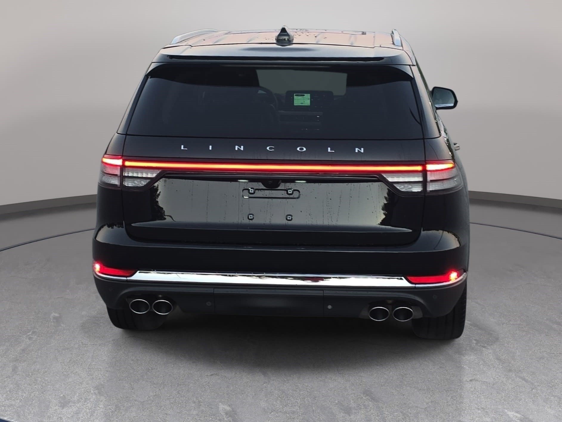 Used 2026 Lincoln Aviator Reserve w/ Luxury Package RWD image 6