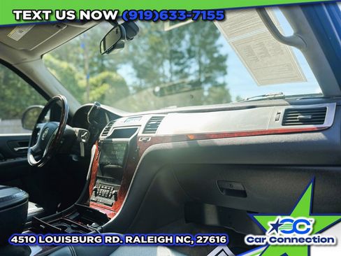 Used 2008 Cadillac Escalade AWD image 11