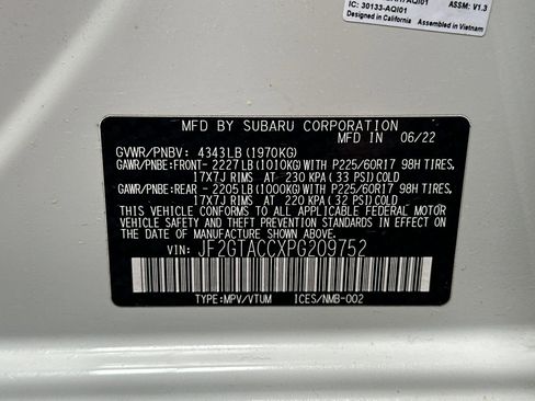 Used 2023 Subaru Crosstrek 2.0i Premium AWD/4WD image 36