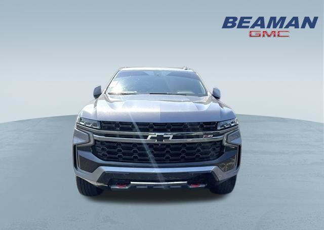 Used 2022 Chevrolet Tahoe Z71 w/ Z71 Off-Road Package AWD/4WD image 3