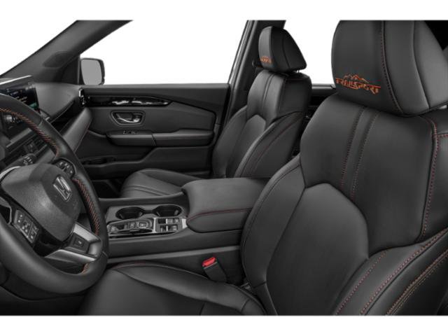 Used 2024 Honda Pilot TrailSport image 9