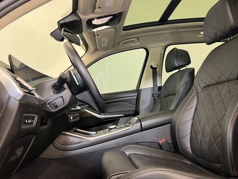 Certified 2024 BMW X7 xDrive40i image 5
