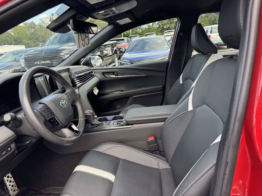 Used 2026 Toyota Camry SE w/ Convenience Package AWD/4WD image 18
