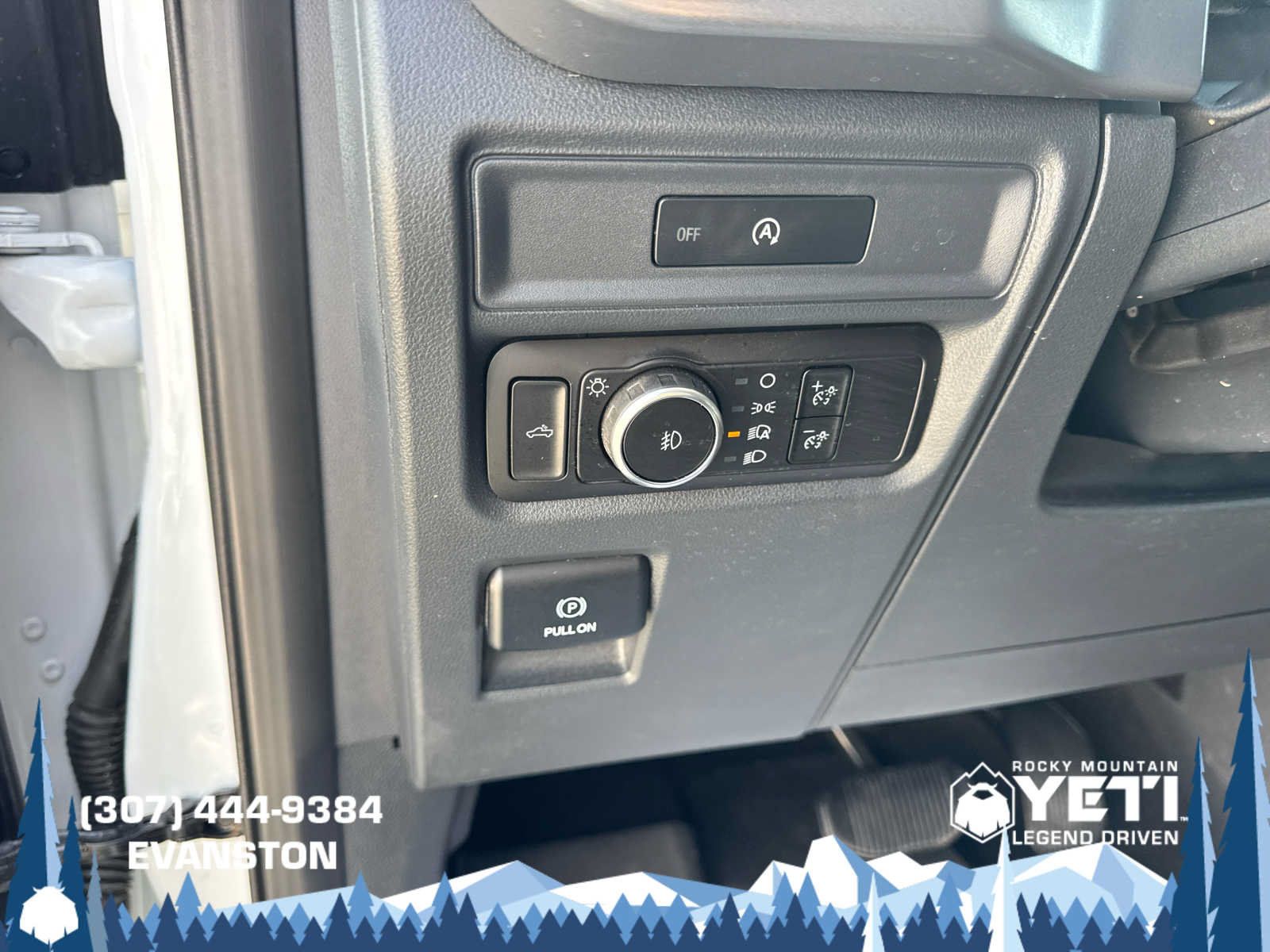 Used 2025 Ford F150 XLT w/ Equipment Group 301A Standard AWD/4WD image 27