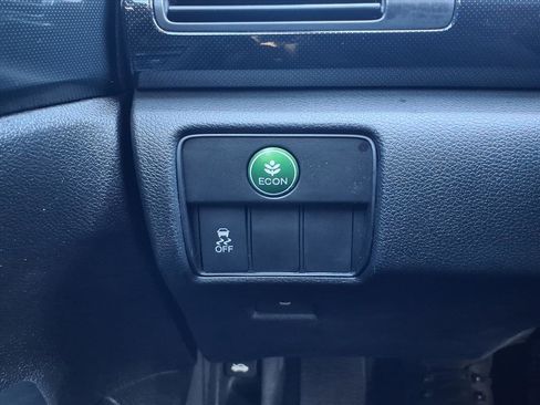 Used 2015 Honda Accord Sport image 9