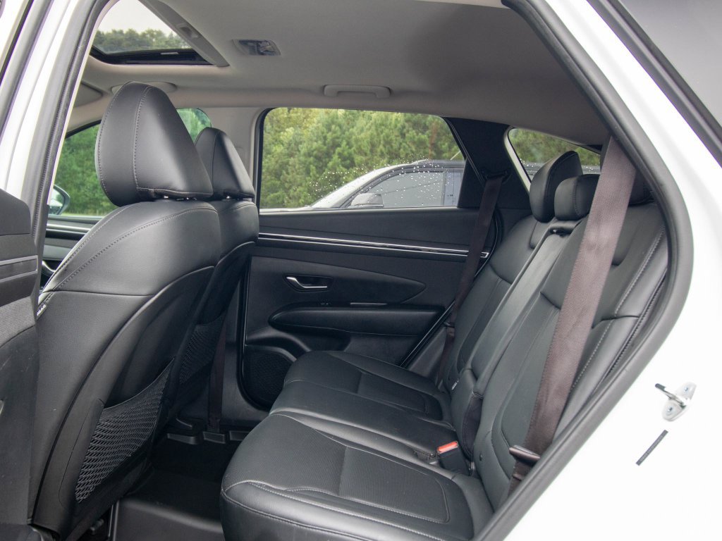 Used 2023 Hyundai Tucson SEL w/ Convenience Package FWD image 9