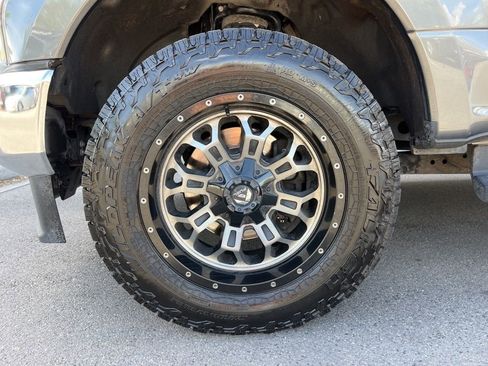 Used 2020 Ford F350 Lariat w/ Chrome Package AWD/4WD image 29