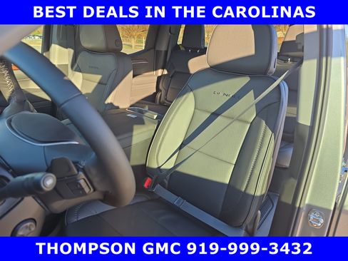 New 2026 GMC Sierra 1500 Denali w/ Technology Package AWD/4WD image 19