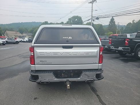 Certified 2022 Chevrolet Silverado 1500 LTZ w/ LTZ Convenience Package II image 4