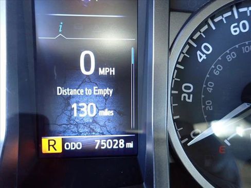 Used 2022 Toyota Tacoma SR5 image 22