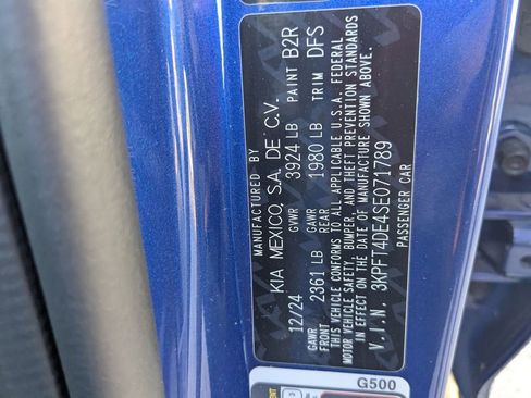 Used 2025 Kia K4 LXS image 33