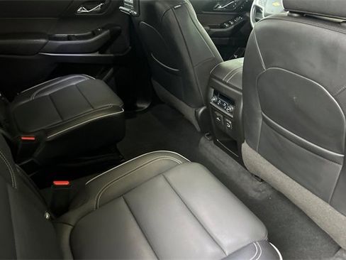 Used 2020 Chevrolet Traverse High Country image 19