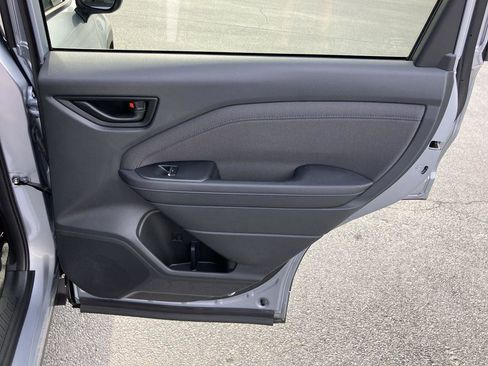 Used 2025 Subaru Forester Premium image 29