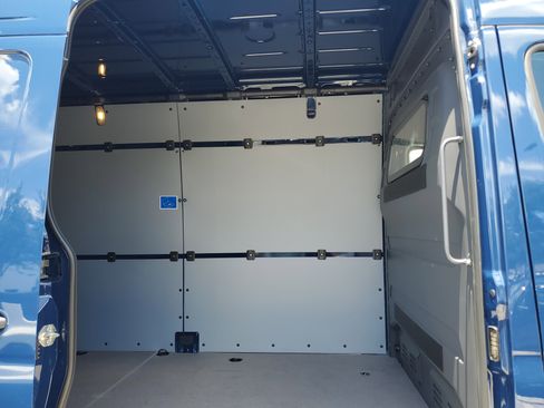 Used 2026 Mercedes-Benz Sprinter 2500 image 13