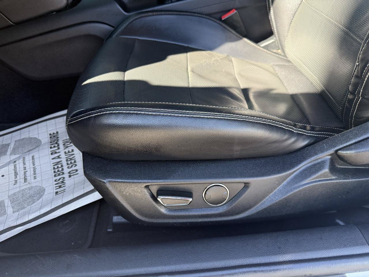 Used 2019 Ford Mustang GT Premium RWD image 11