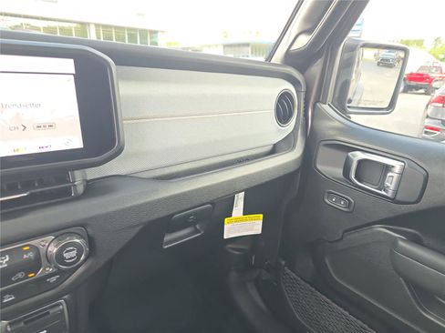 New 2026 Jeep Wrangler Sport AWD/4WD image 18