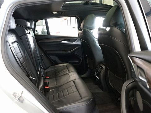 Used 2019 BMW X4 xDrive30i image 15