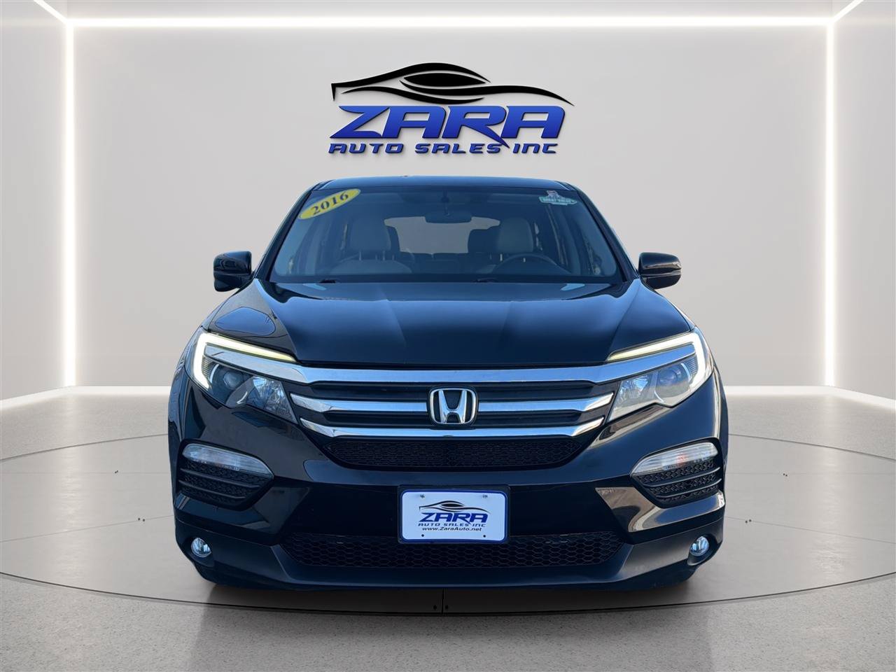 Used 2016 Honda Pilot EX image 2