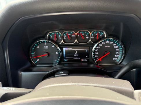 Used 2015 Chevrolet Silverado 1500 LT w/ Texas Edition, 1LT Trim RWD image 29