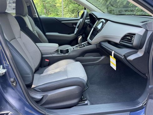 Certified 2025 Subaru Outback Premium image 10