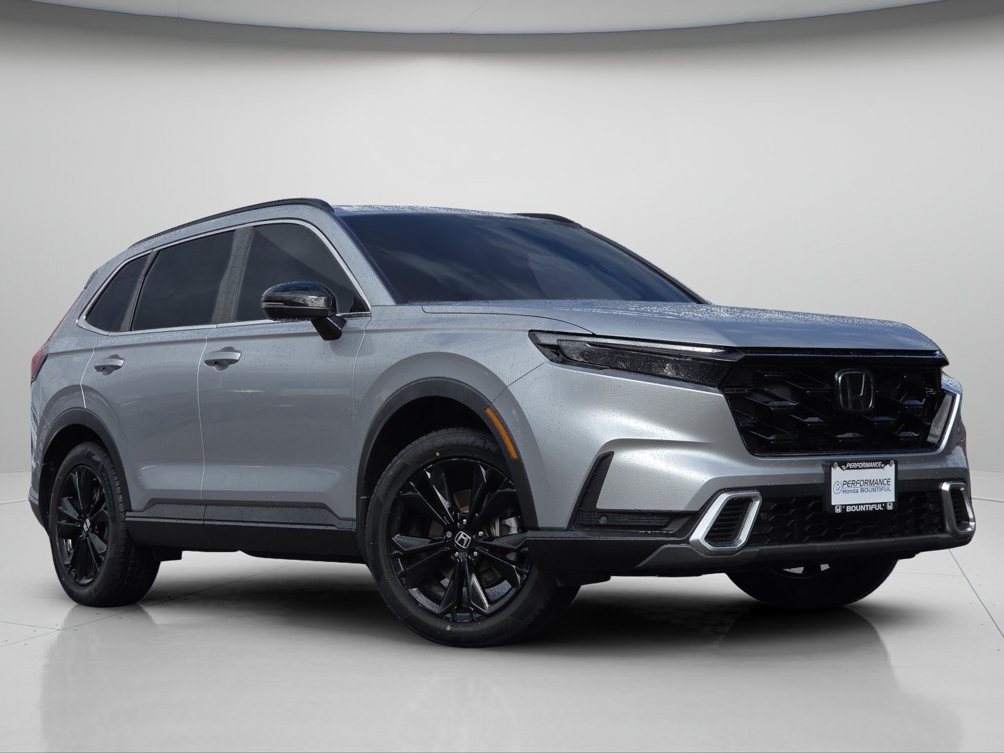 Used 2024 Honda CR-V Sport Touring image 2