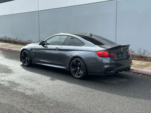 Used 2015 BMW M4 Coupe image 3