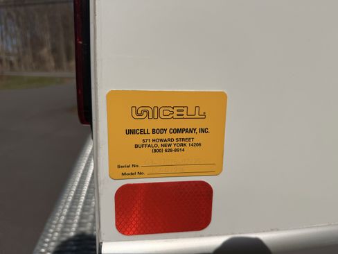 New 2025 GMC Savana 3500 Extended w/ Power Convenience Package image 19