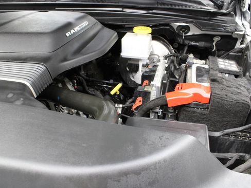 Used 2020 RAM 1500 Limited AWD/4WD image 34