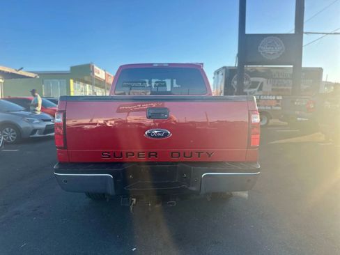 Used 2012 Ford F250 Lariat w/ Lariat Interior Pkg image 5