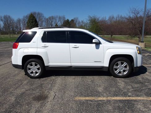 Used 2014 GMC Terrain SLT image 2