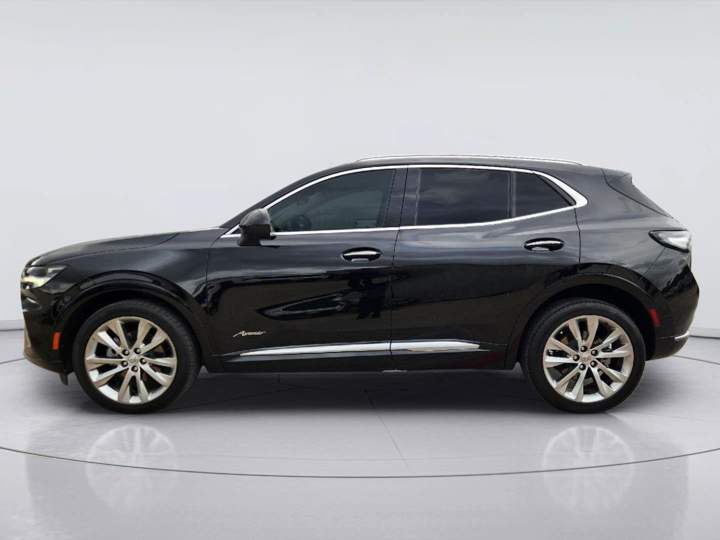 Used 2023 Buick Envision Avenir AWD/4WD image 4